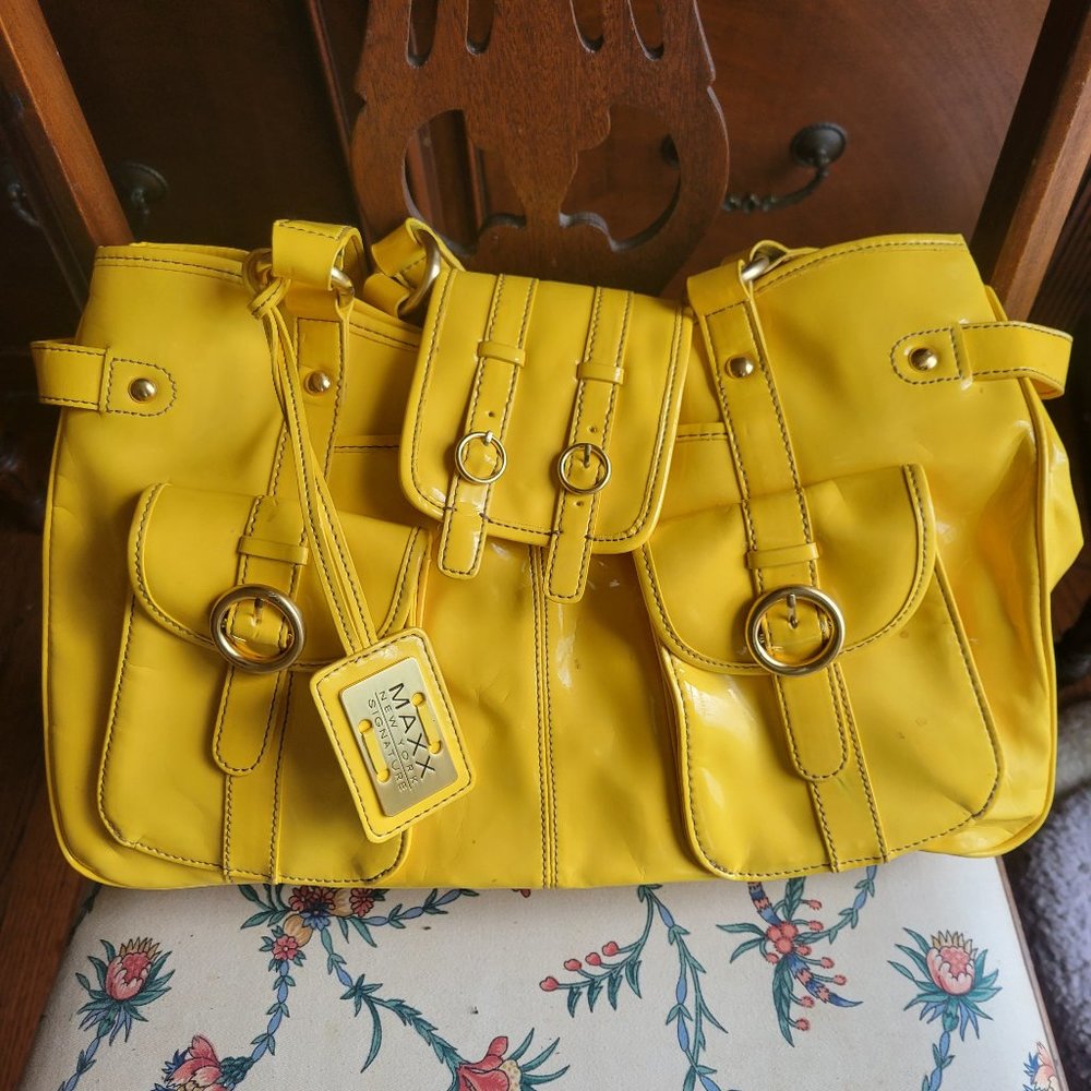 MAXX New York Signature